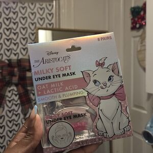 Disney Aristocats Milky Soft Under Eye Mask - Pink and White